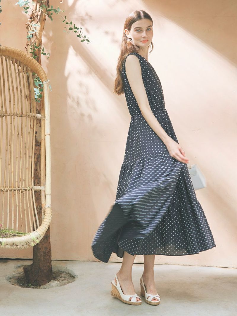 efla(エフラ)公式通販｜ドット柄ティアードボリュームワンピース