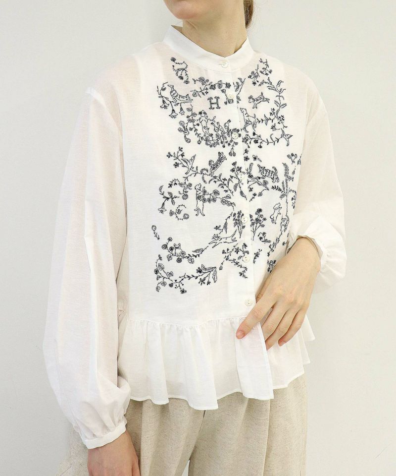 haupia ハウピア　 蒼い時間　カンパニュラの音色　ブラウス　刺繍 haupia ハウピア 蒼い時間 カンパニュラの音色 ブラウス 刺繍